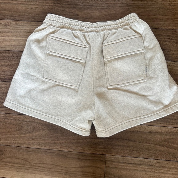 Reebok Women’s AE BR Fleece Shorts | Size Small | Perfect Condition - Picture 5 of 10
